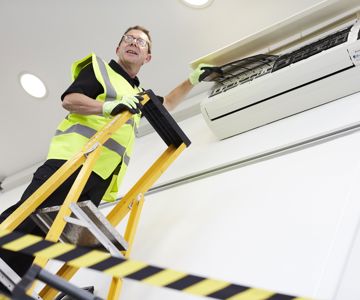 Eu14 Photoshoot Air Con