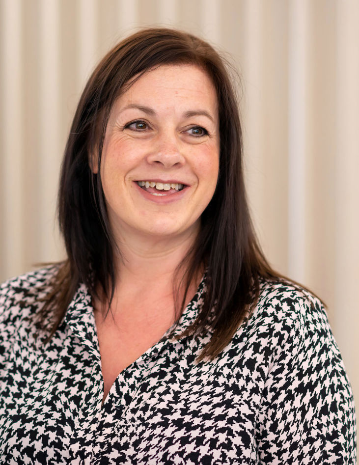 Sarah Williams Headshot 02