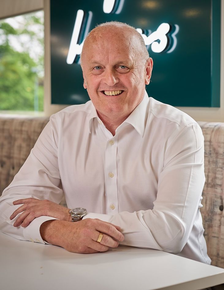 Eu14 Tim Isaac Headshot (4)