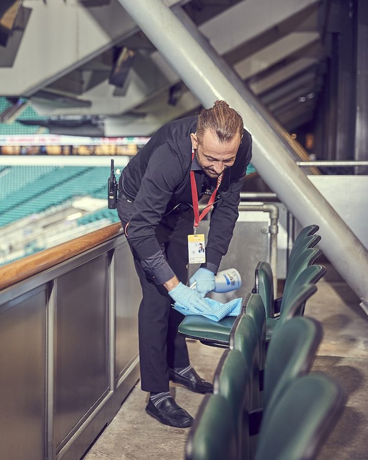 100219 Compass Twickenham 04