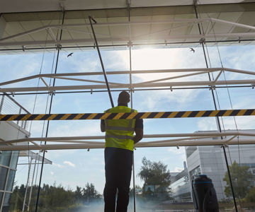 Eu14 Photoshoot Cleaning Windows 11