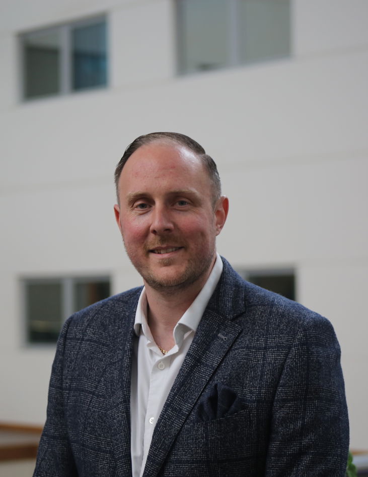 Lockton Matthew Photo 01