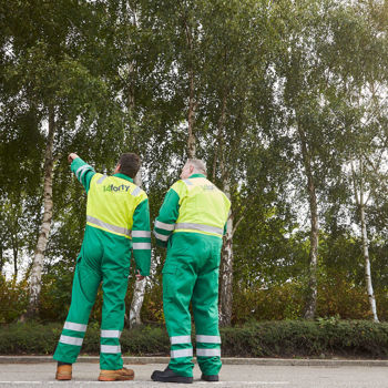 Eu14 Photoshoot Grounds Maintenance 3